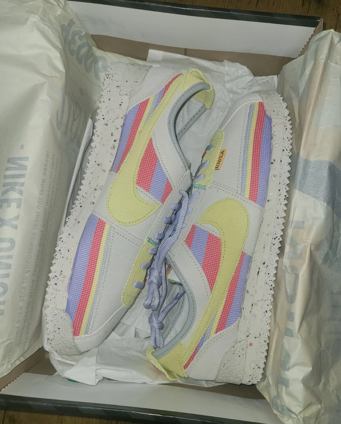 Nike Cortez Union LA "Lemon Frost" Sneakers Men's Size 9.5 US - photo 2
