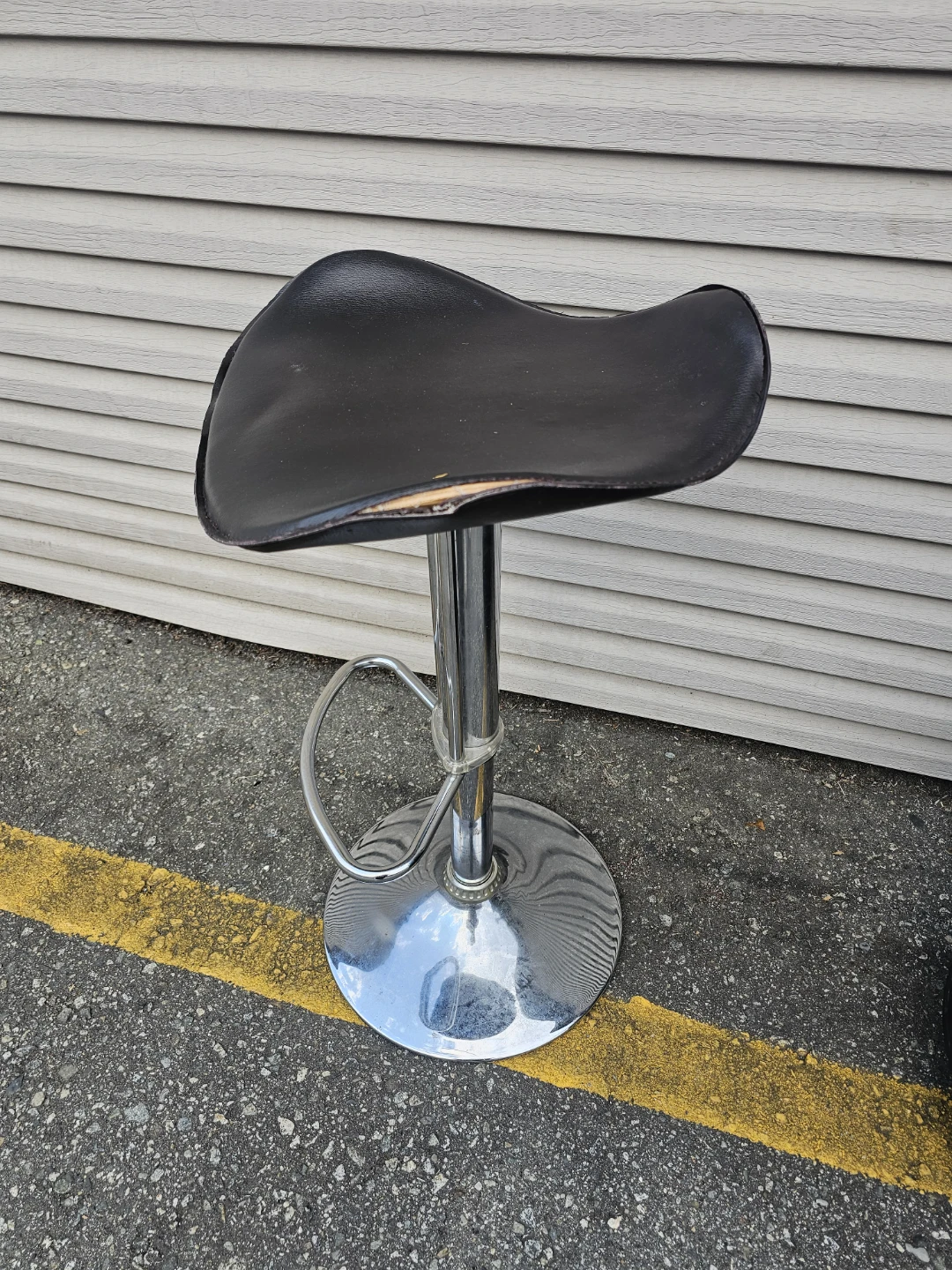 Adjustable Black Bar Stool - photo 2