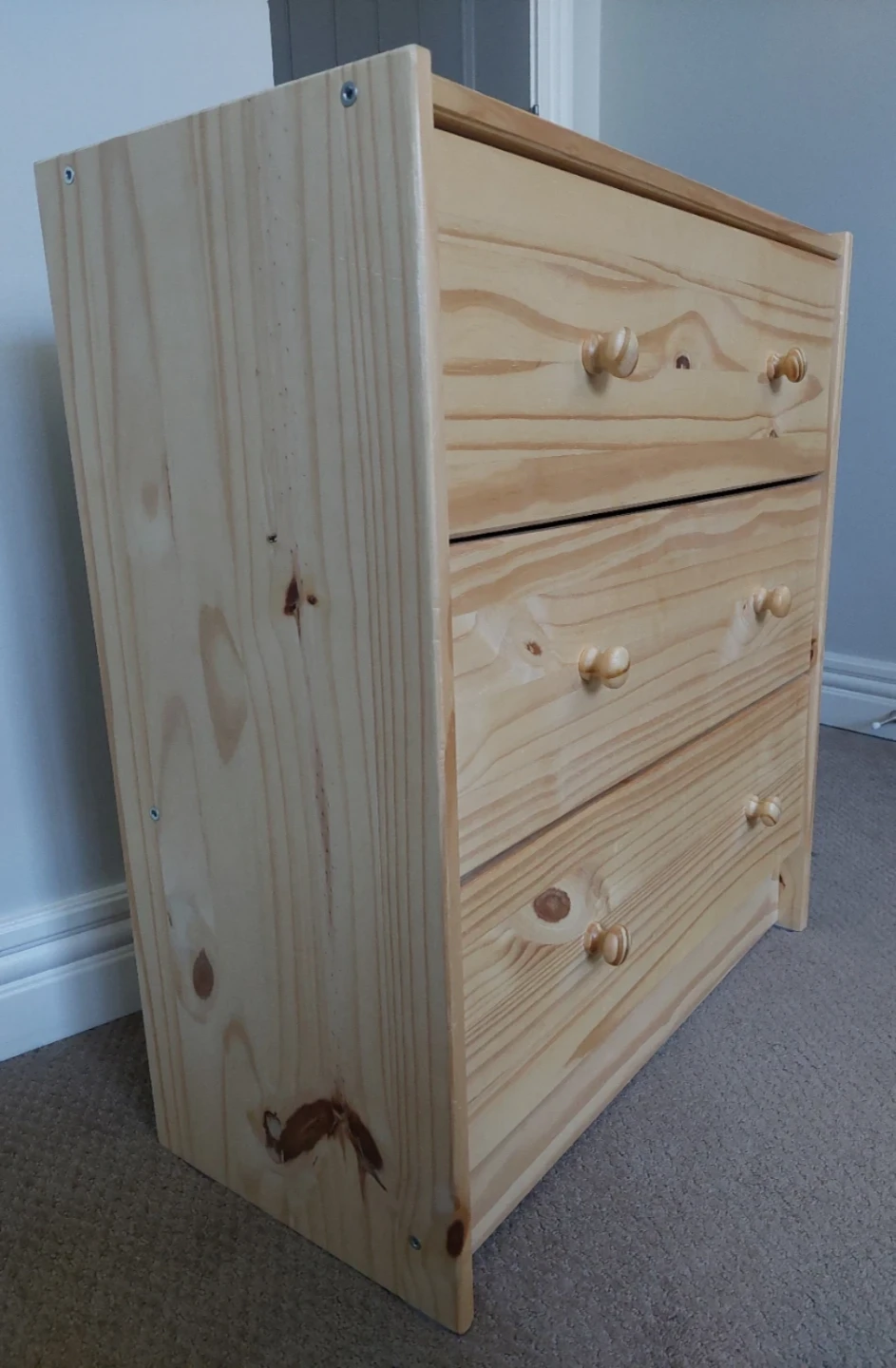 Small 3 Drawer Pine  Chest - photo 3