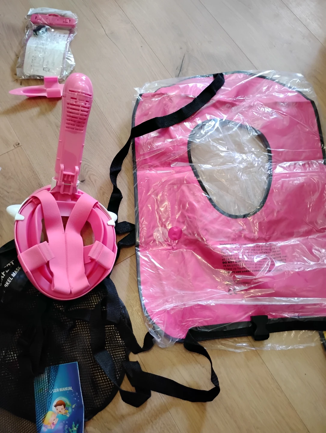 Pink Kids Snorkel Mask Set with Mesh Bag and Waterproof Pouch - photo 2