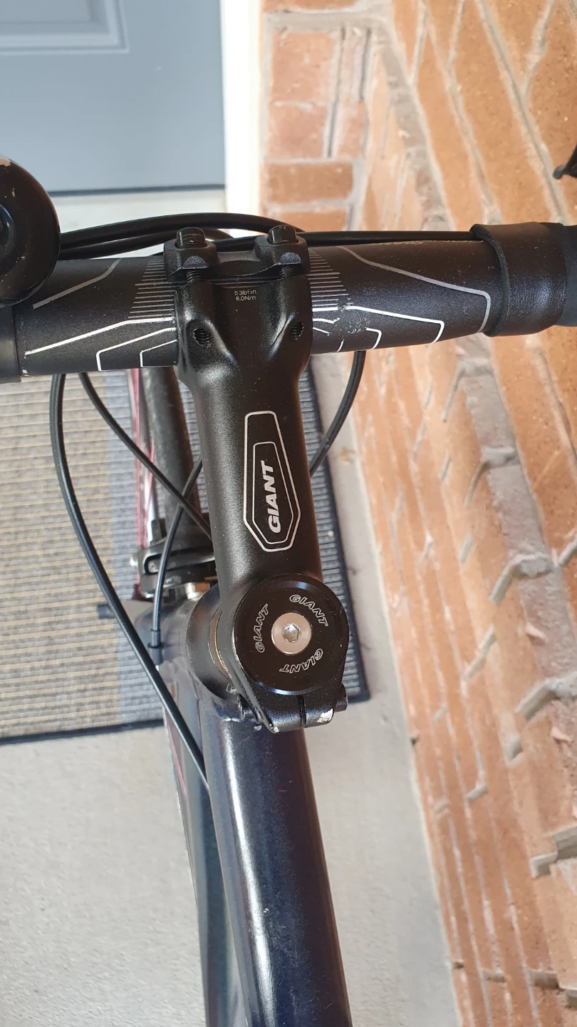 Giant Road Bike - photo 2