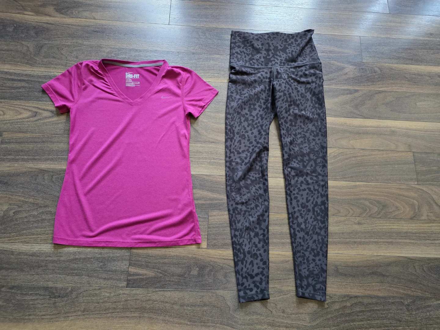 Ladies Size Small T-Shirt & Size Small Bottoms