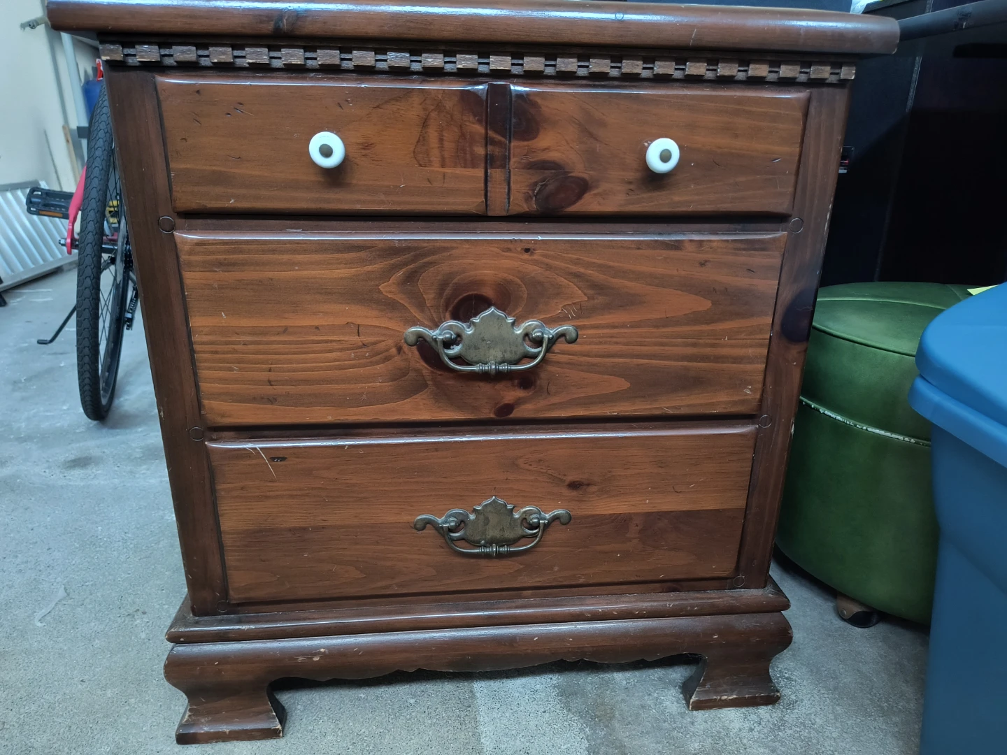 Wooden 4-Drawer Dresser