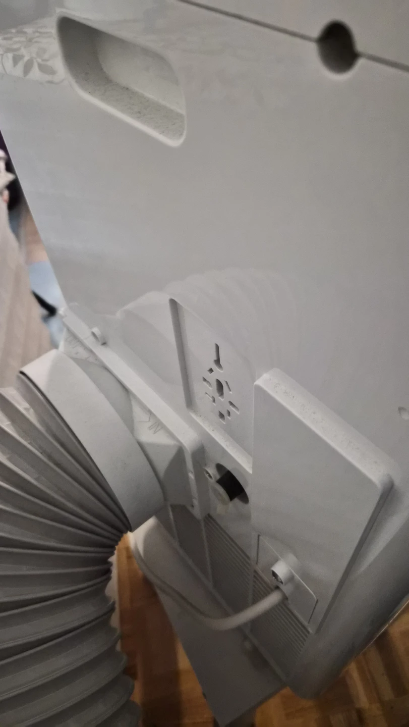 Costway Portable Air Conditioner - photo 4