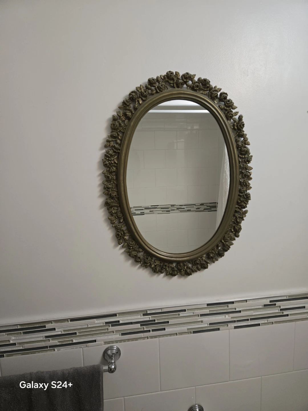 Vintage Oval Decorative Mirror