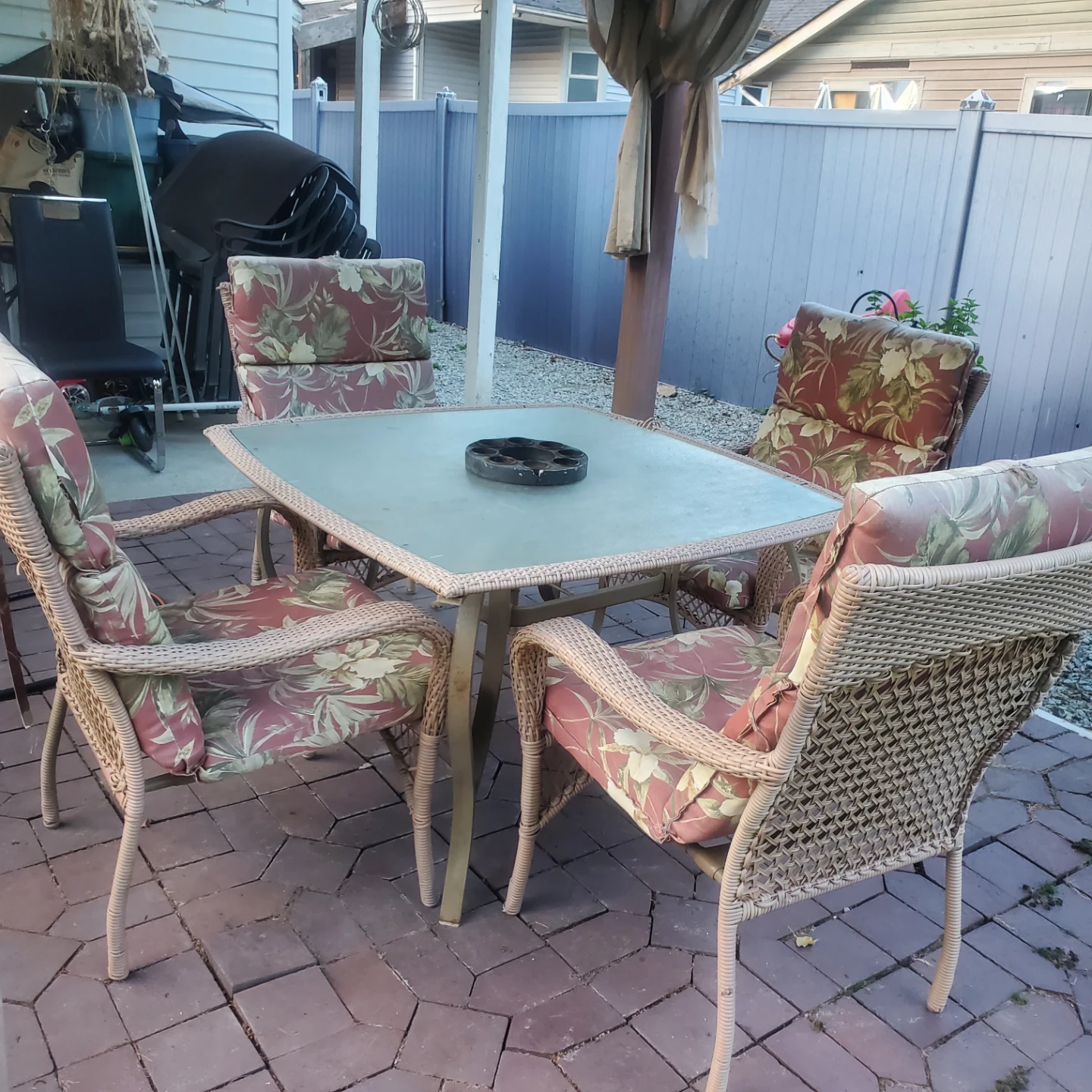 Wicker patio dining set with glass table - photo 3