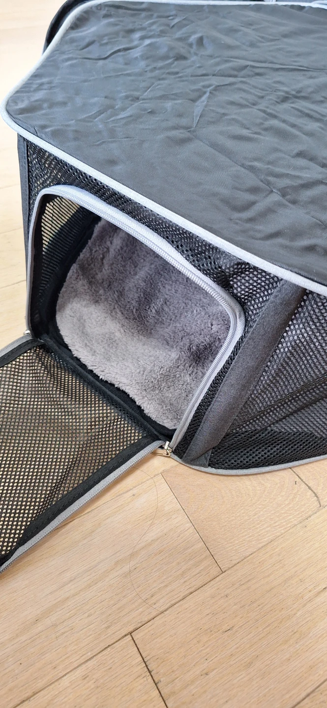 Expandable Pet Carrier Bag - photo 4