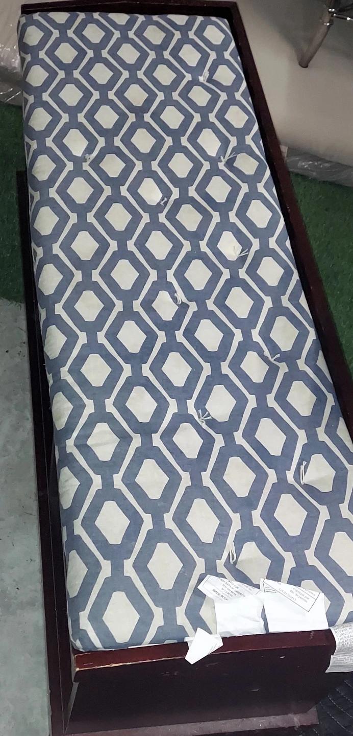 Pottery Barn Samantha Entryway Bench & Shelf - photo 3