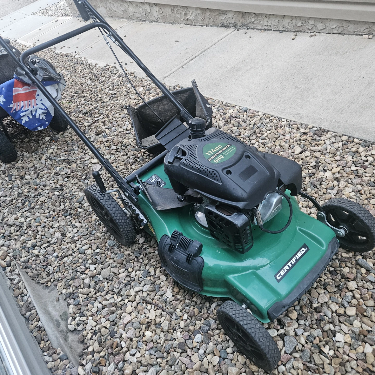 CERTIFIED 17.5" 174cc Push Mower with Bag