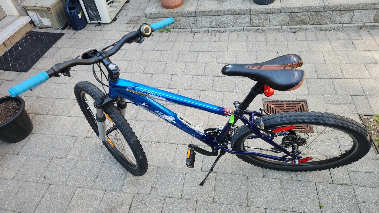 Specialized Hardrock Sport Mountain Bike - photo 4
