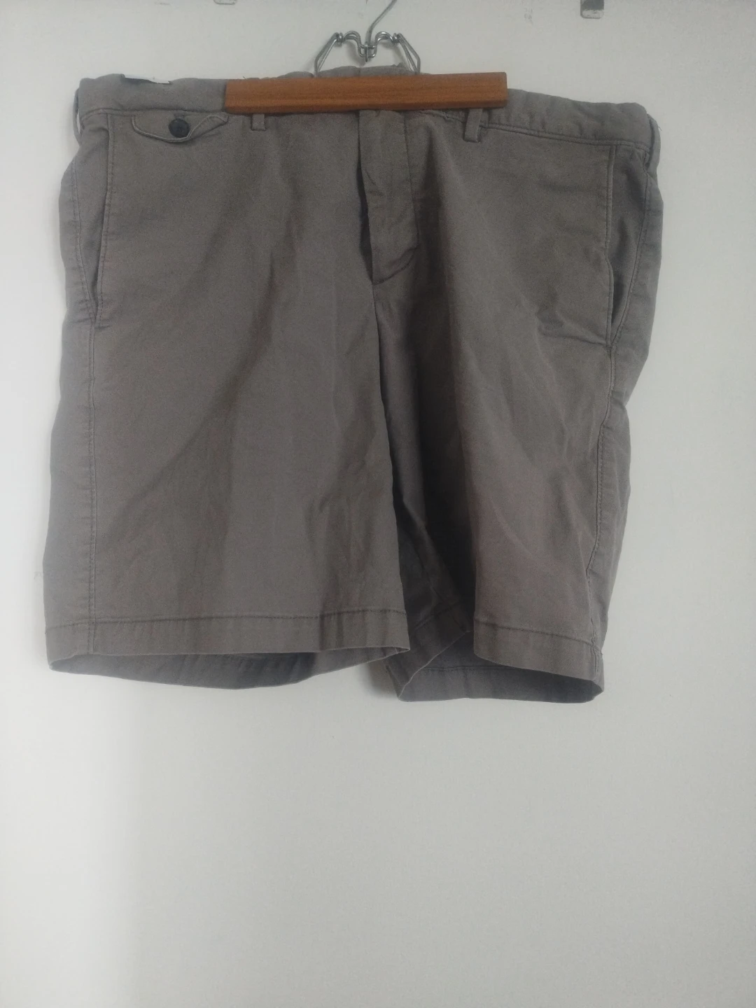 Banana Republic Lived-In Short Size 38