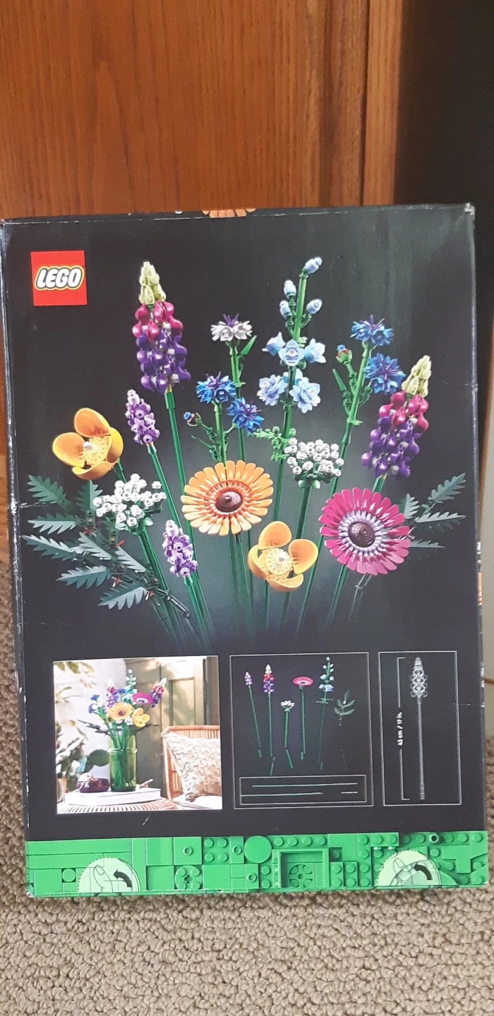 NEW!  LEGO Icons Wildflower Bouquet Set - photo 2