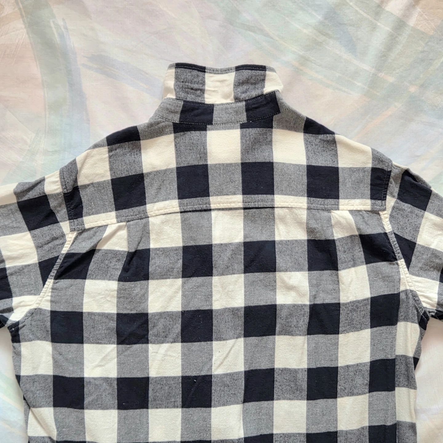 Uniqlo Navy Flannel Plaid Button-Up Shirt - photo 4