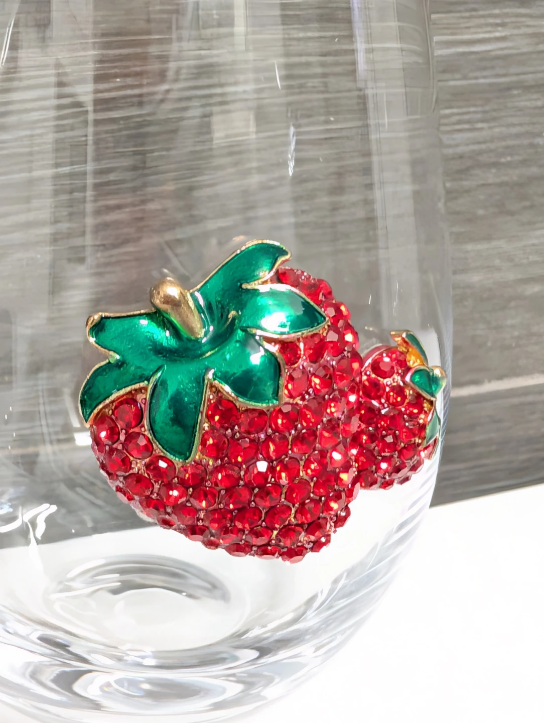 Rachel Zoe Stemless Wine Glasses Rhinestone Strawberry Bling - photo 2