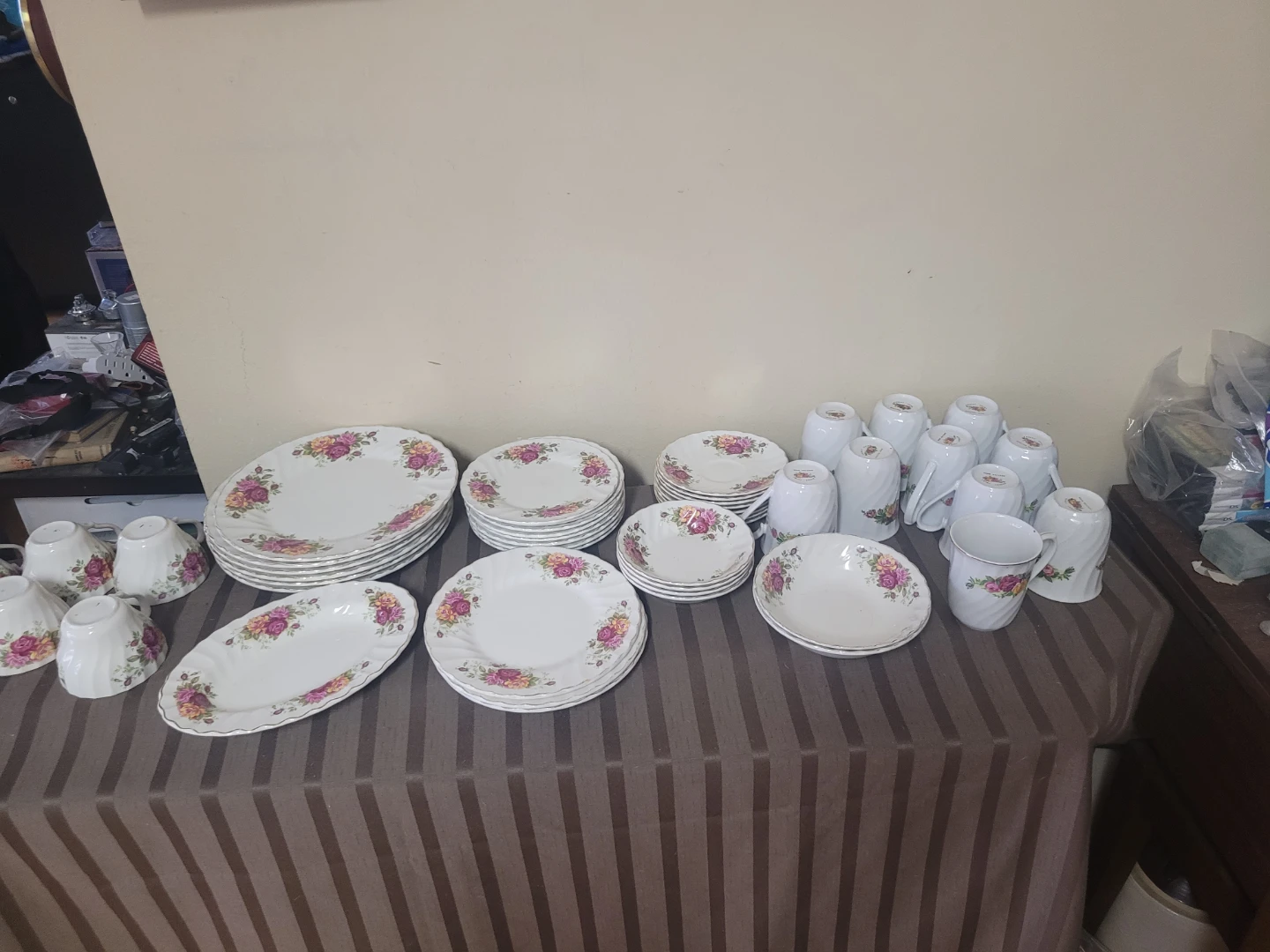 48 Myott Rose Garden Ironstone Dinnerware Set