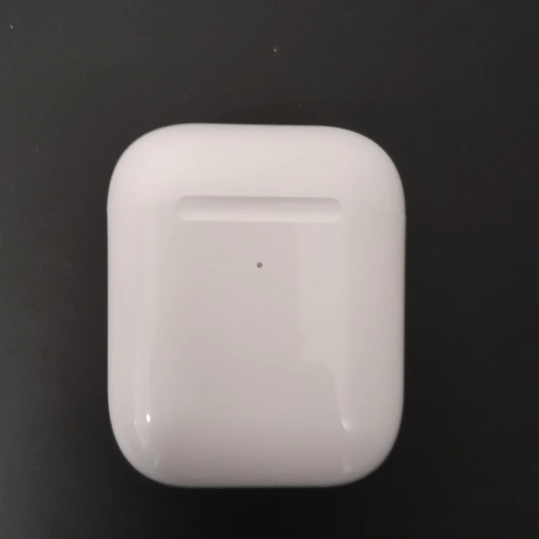 Apple AirPods with Wireless Charging Case - photo 5