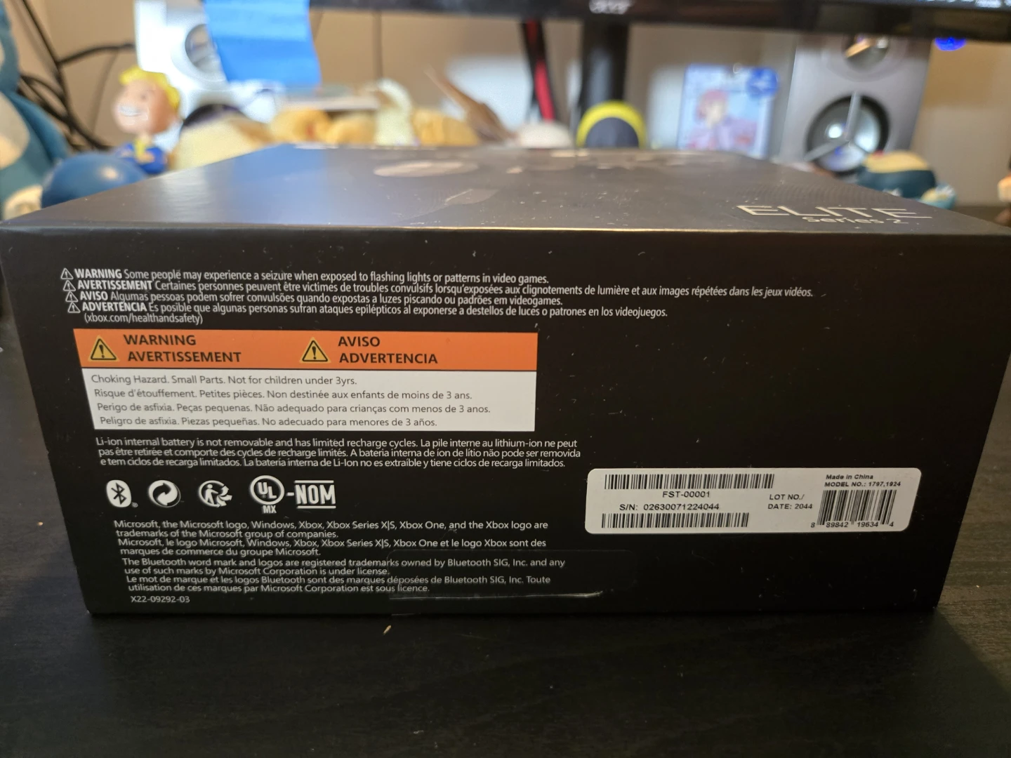 Xbox Elite Series 2 Wireless Controller - photo 5