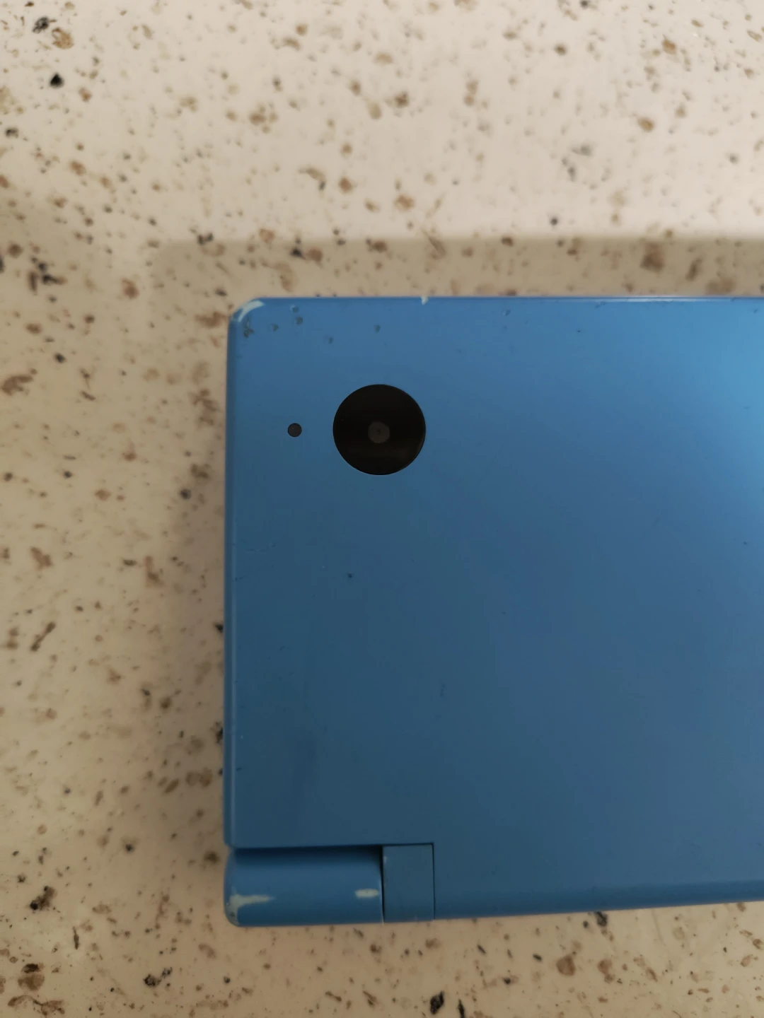 Blue Nintendo DSI - photo 3