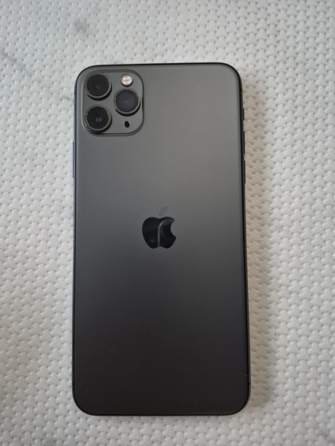 Apple Bundle for Sale – iPhone, Apple Watch & AirPods - photo 3