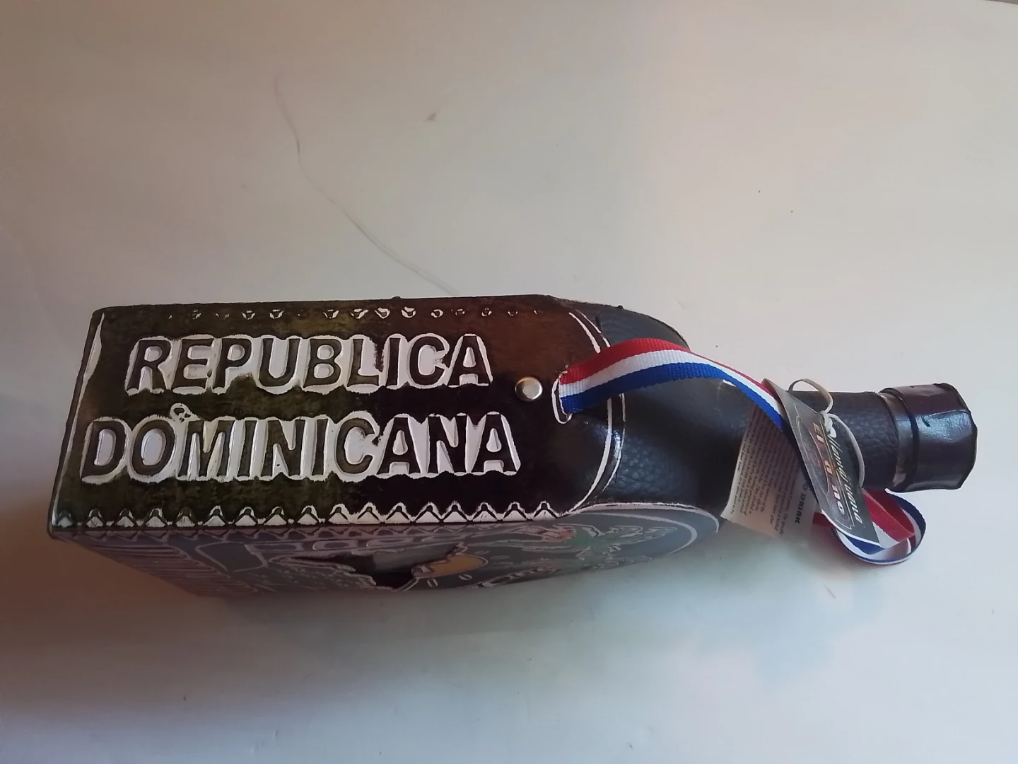 Vintage El Taíno Mamajuana Souvenir Bottle - photo 5