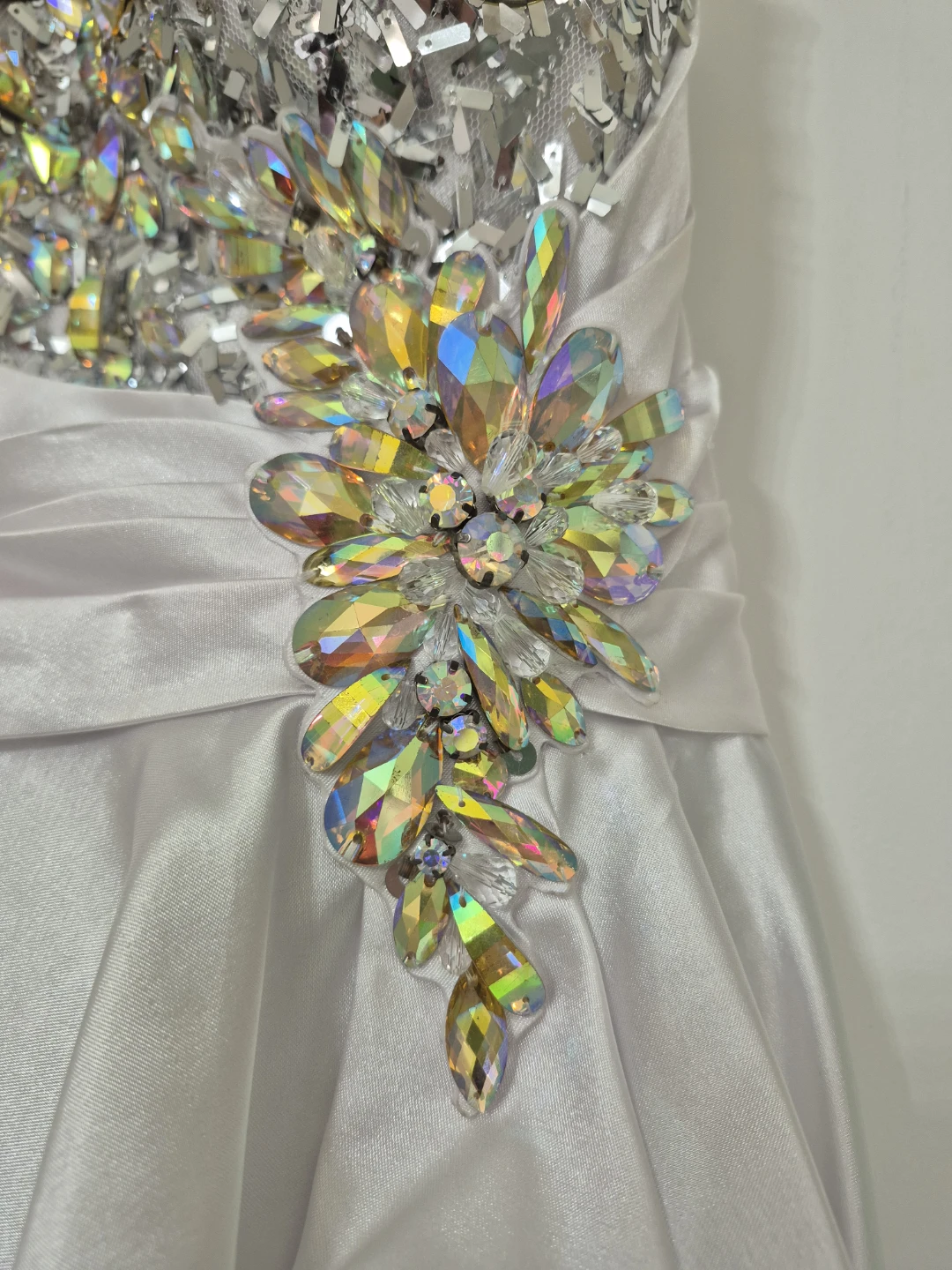 White Beaded Hi-Low Prom Dress - photo 3