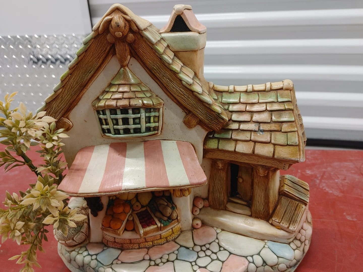 Pendelfin "Fruit Shop" Ceramic Figurine - photo 2