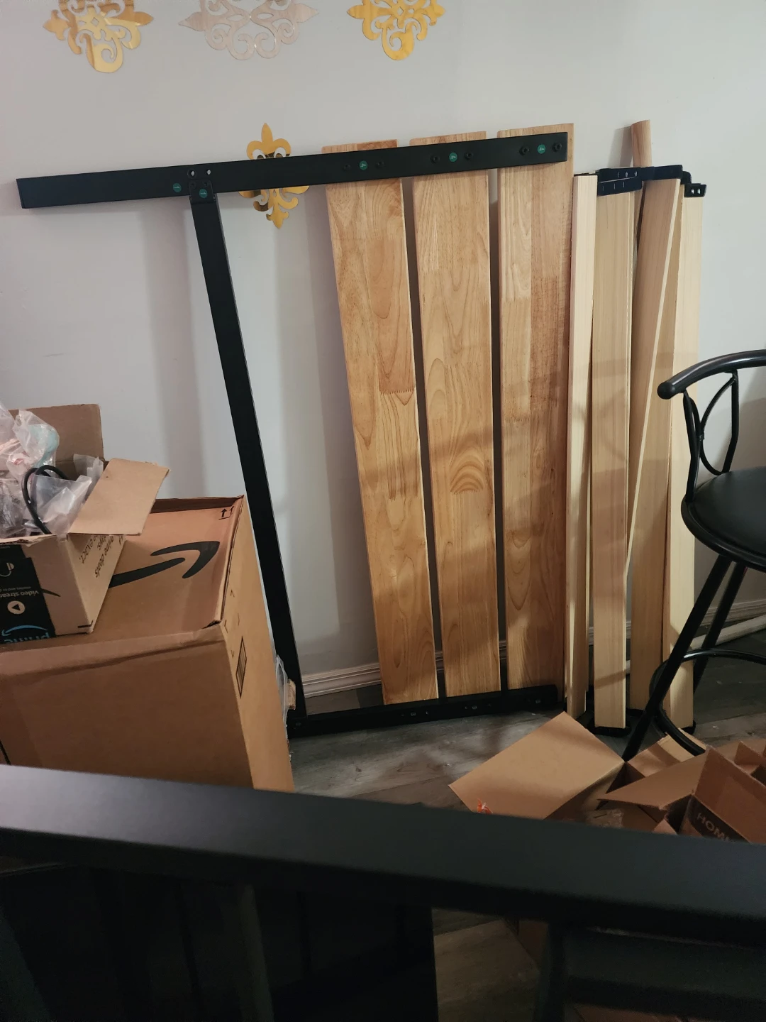 Wooden Headboard Metal Bed Frame