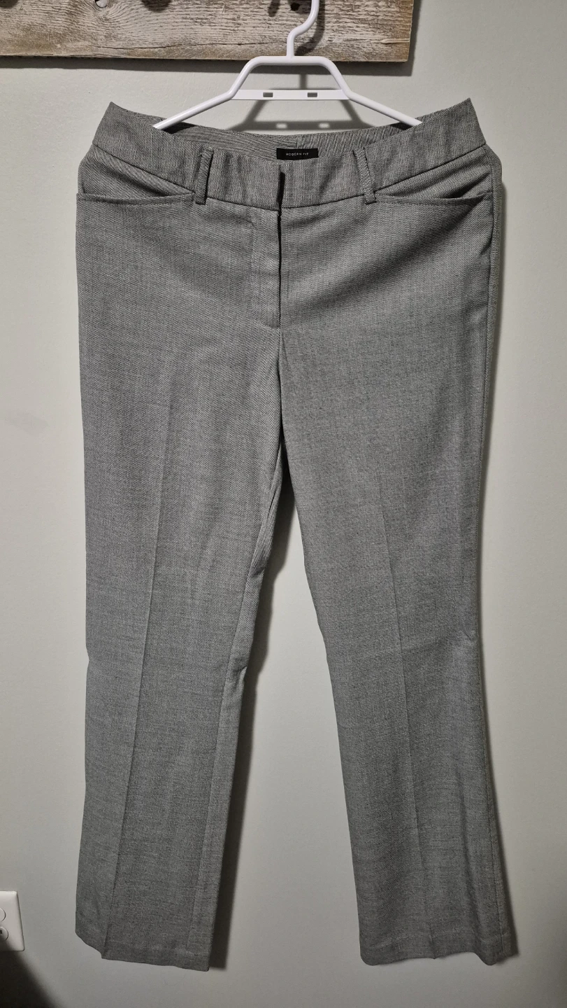 Women's Grey Suit Set - Blazer & Pants - photo 4