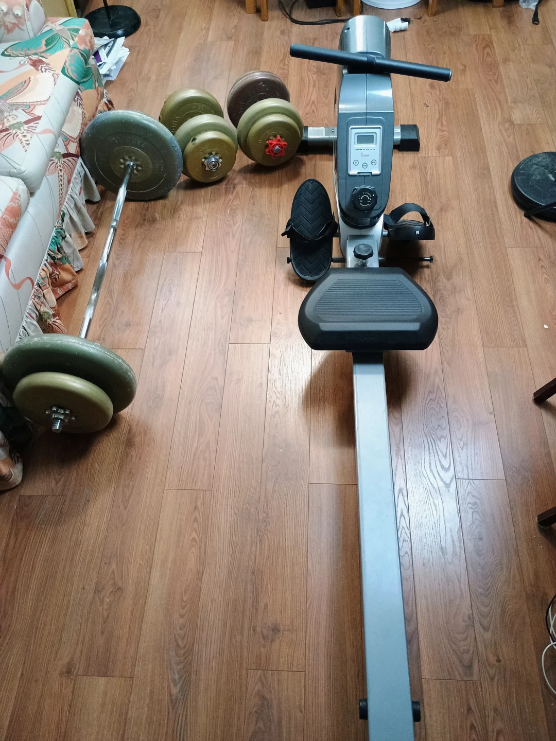 ⚽  Sunny Health & Fitness Foldable Rowing Machine