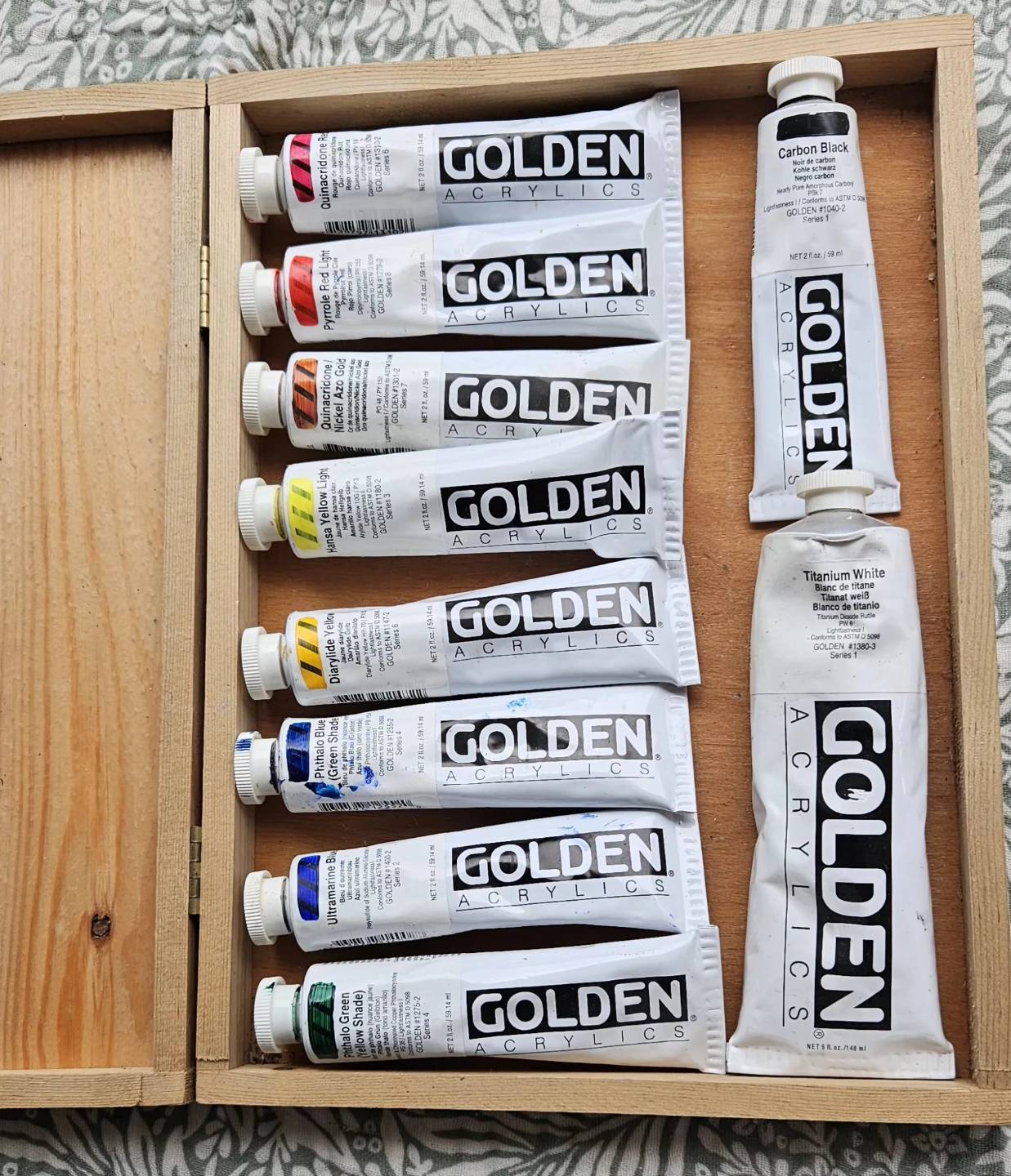 Artist's Acrylic Paint Box Set - GOLDEN ACRYLICS - photo 2