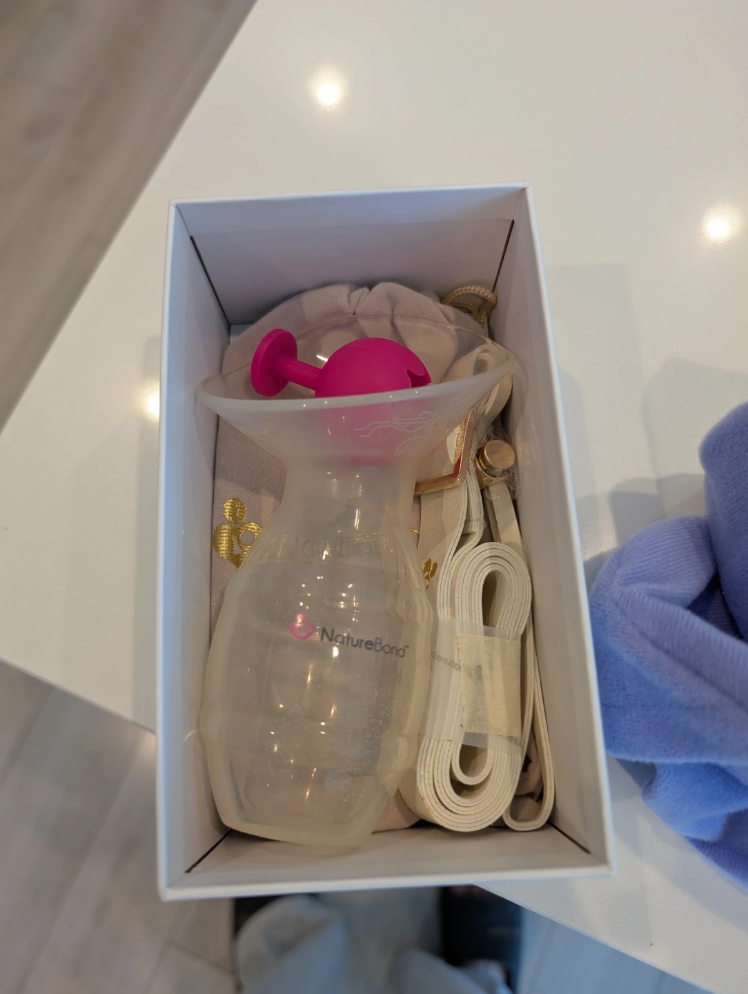 NatureBond Silicone Breast Pump with Pump Stopper and Strap