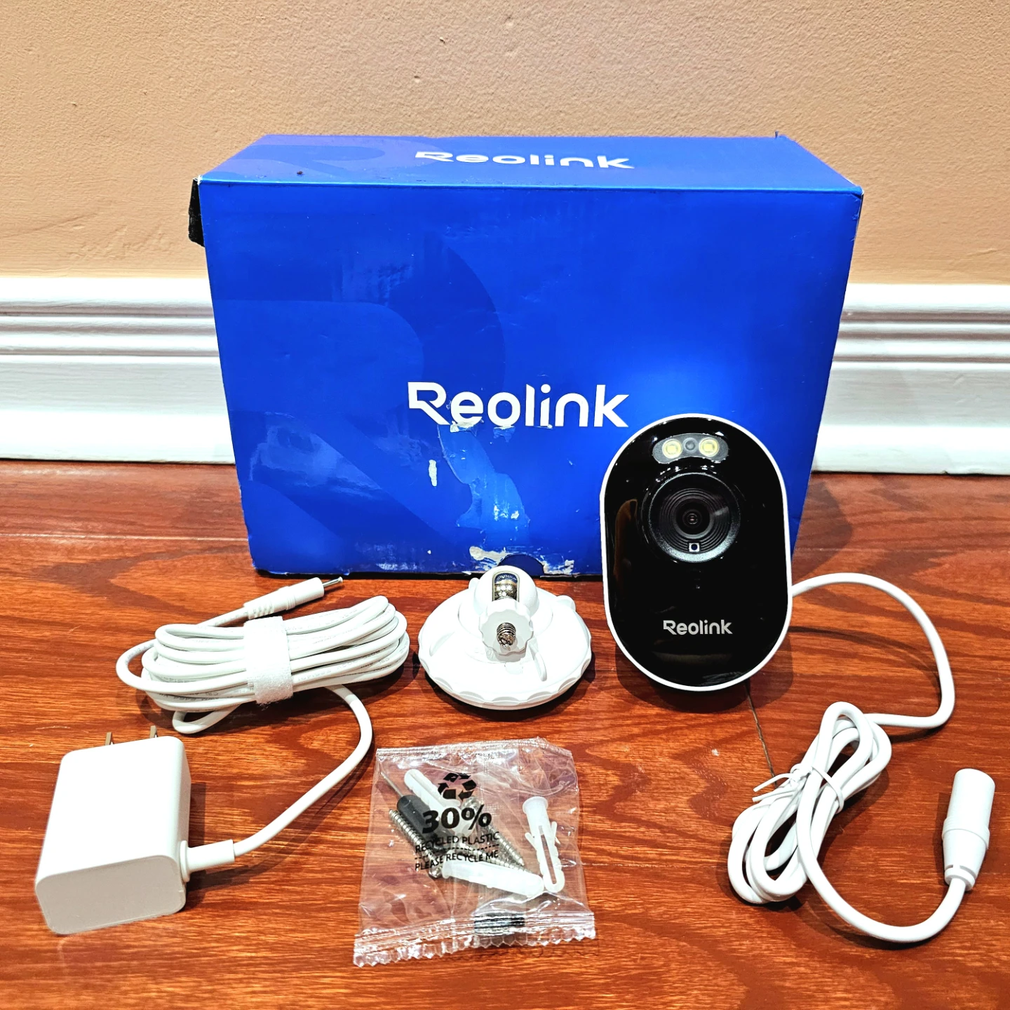Reolink Lumus 2K 4MP WiFi Security Camera Indoor & Outdoor