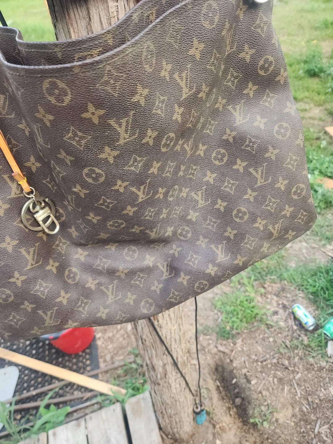 Louis Vuitton Monogram Shoulder Bag - photo 3
