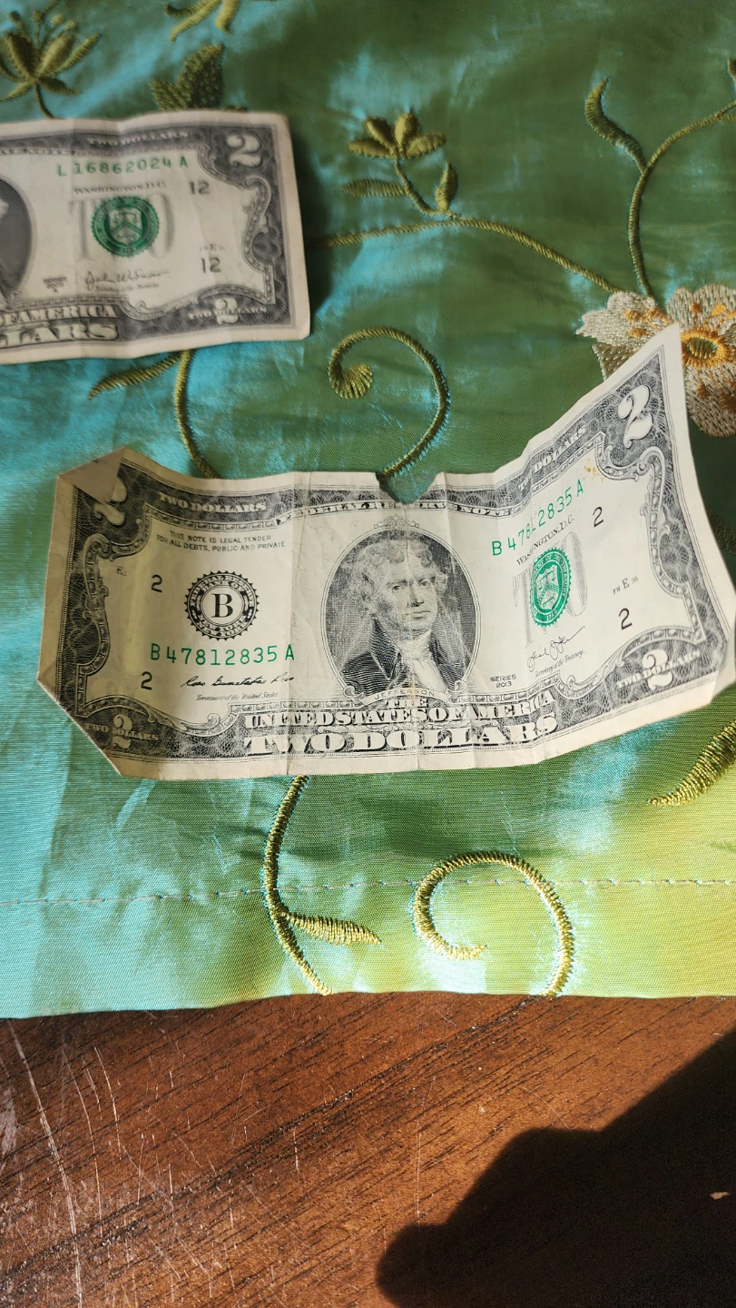 Two Dollar Bills - United States Currency - photo 4