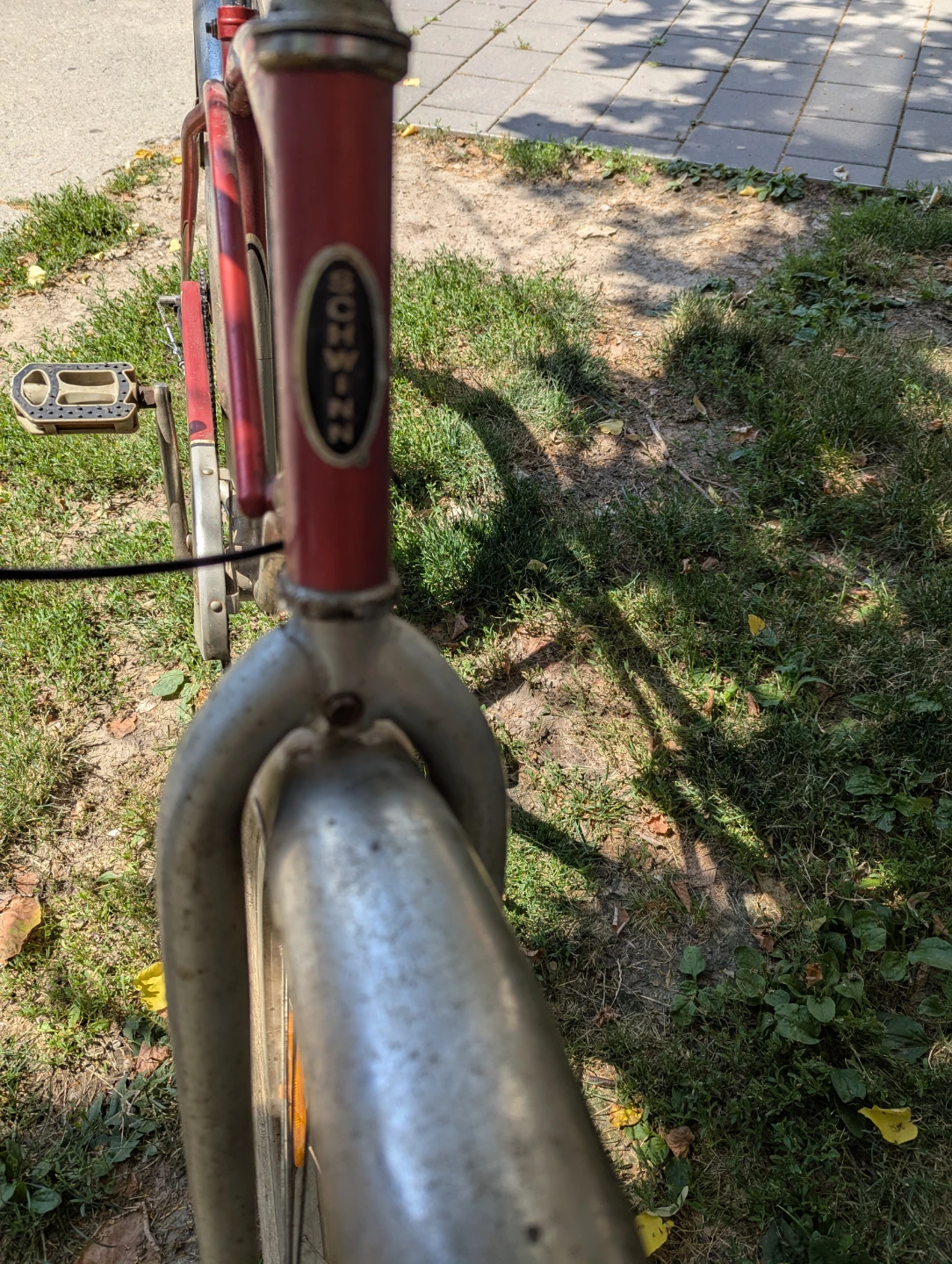 Red CCM Super 3 Speed Cruiser Bicycle - photo 3