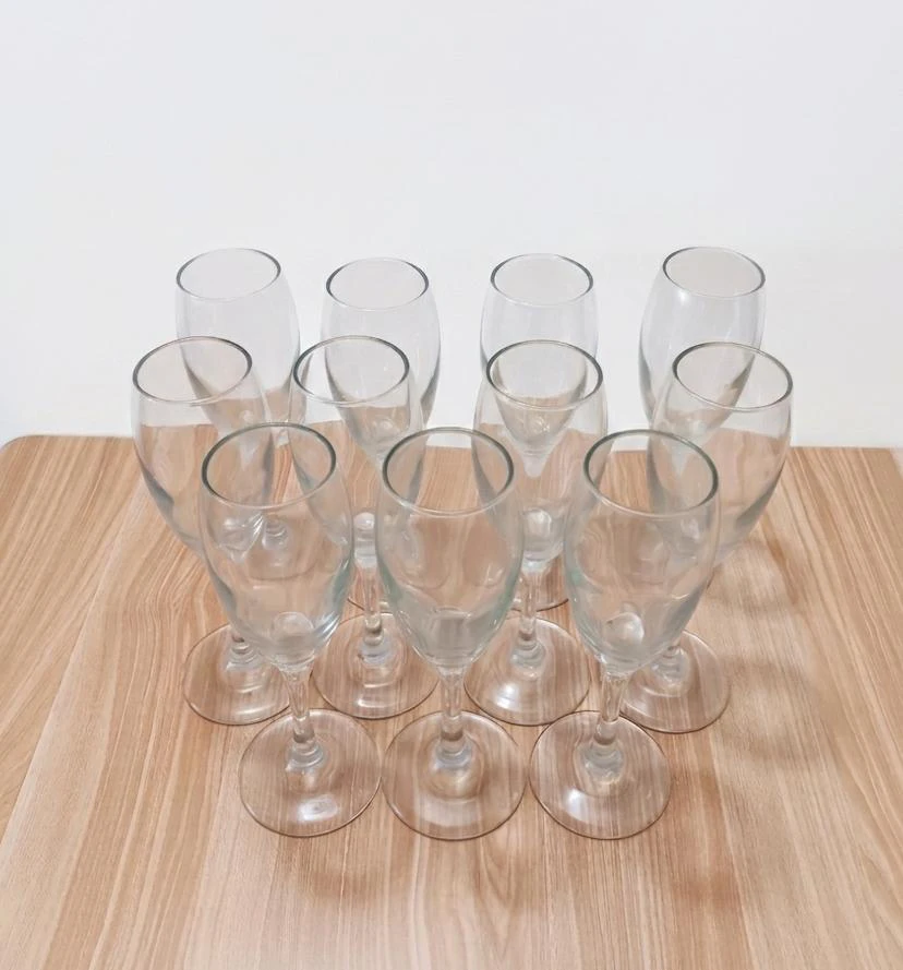 Clear Glass Champagne Flutes – Set of 11 Tulip Stemware Glasses