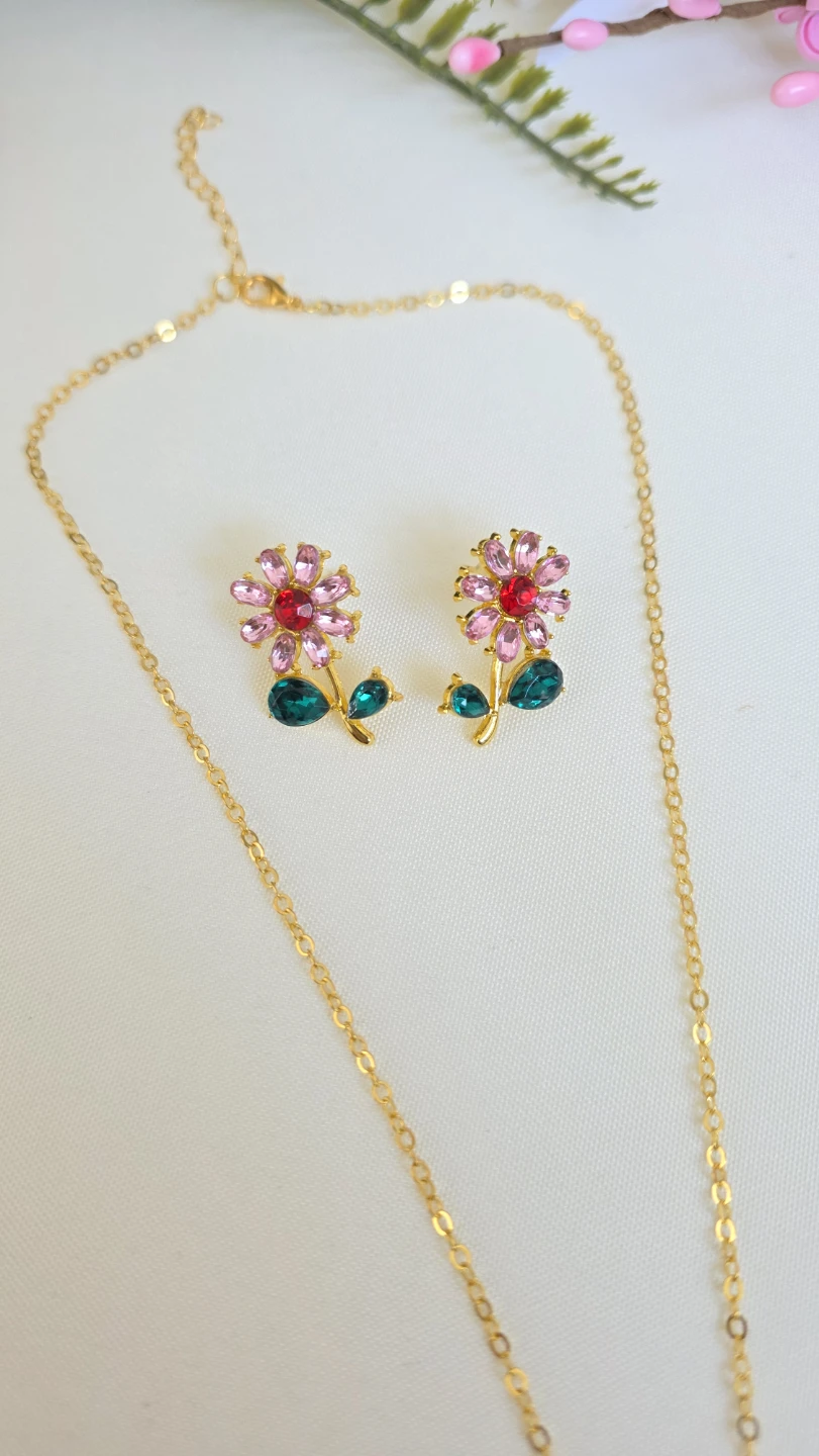 Flower Necklace and Earrings Set