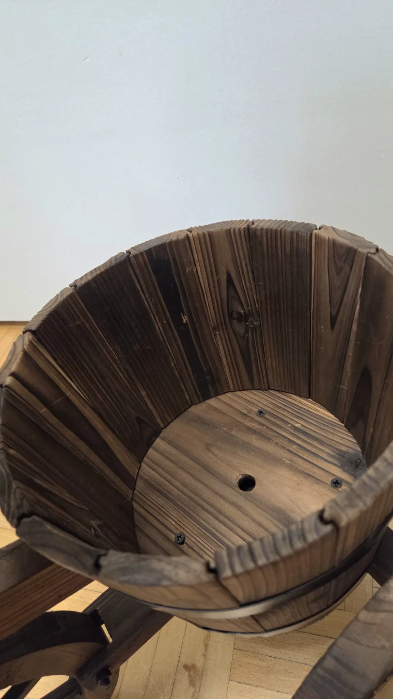 Rustic Wooden Bicycle Barrel Planter Garden/Patio Décor *new - photo 4