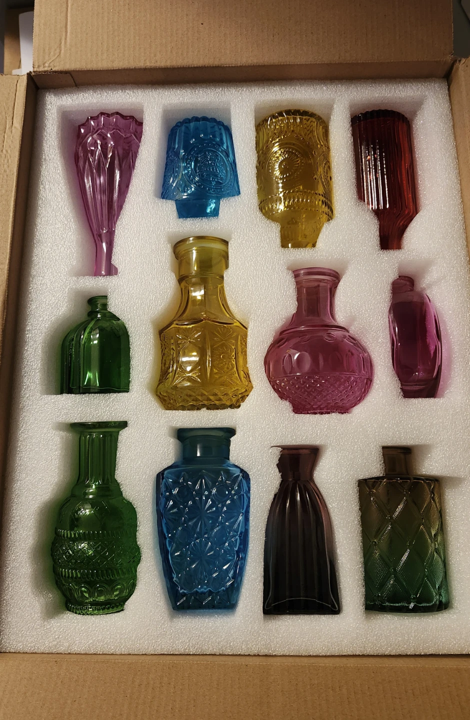 Set of 12 Decorative Glass Vases - photo 3