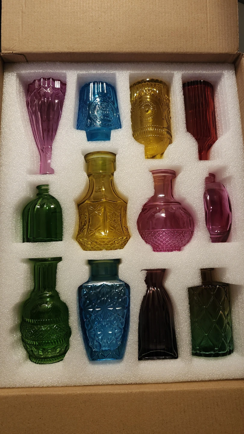 Set of 12 Decorative Glass Vases - photo 4