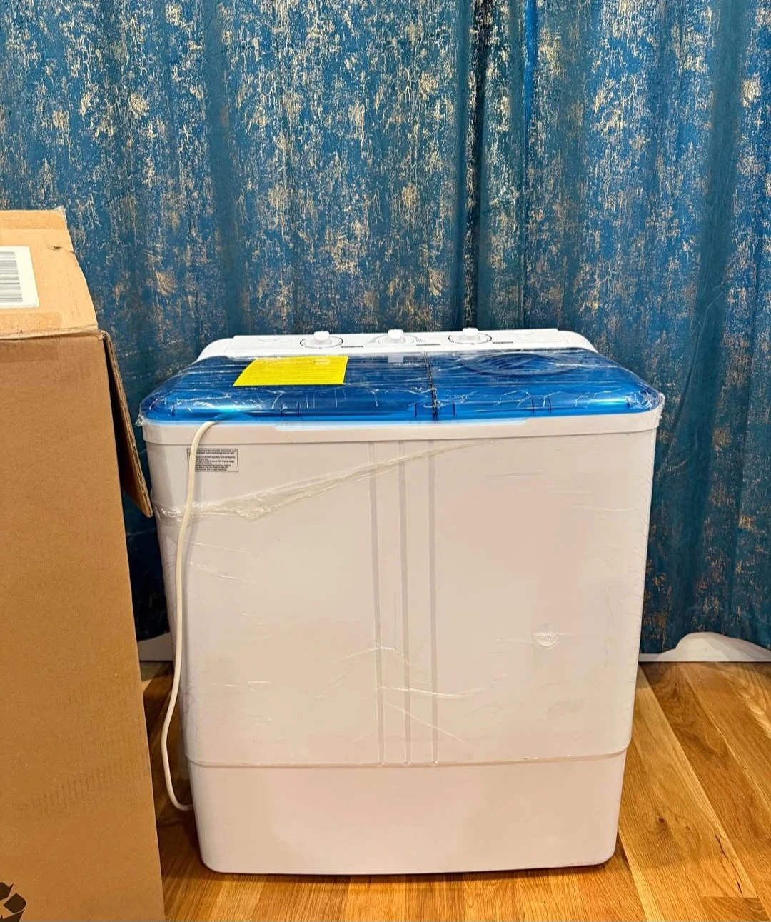 Brand new in box 20lb Washing machine +dryer excellent works