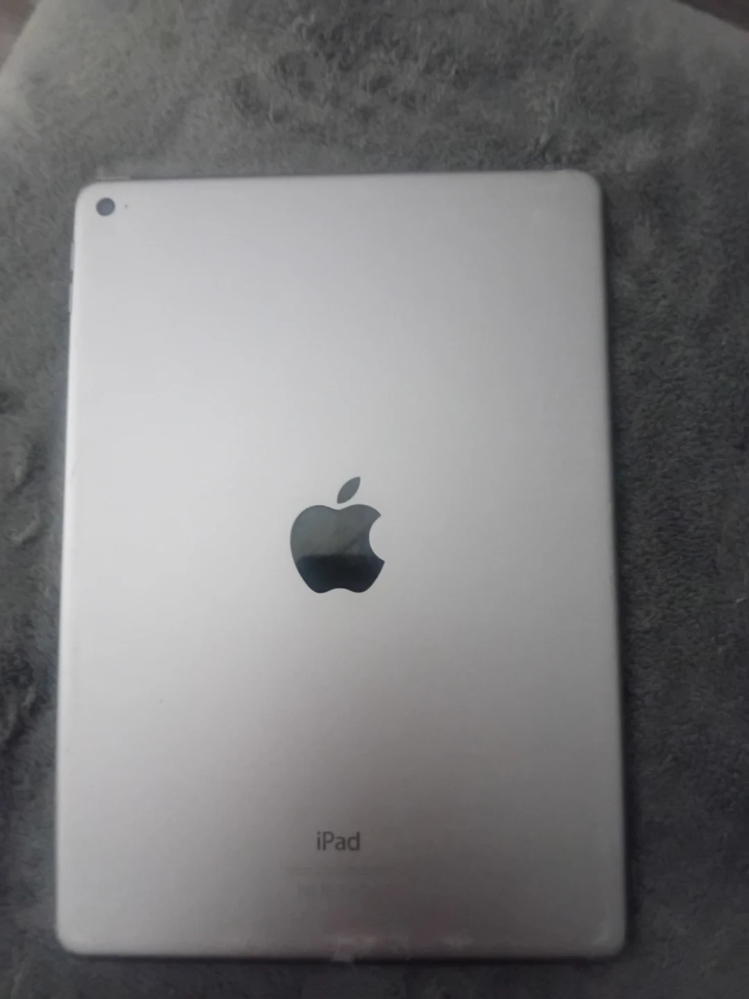 Apple iPad Tablet - photo 3