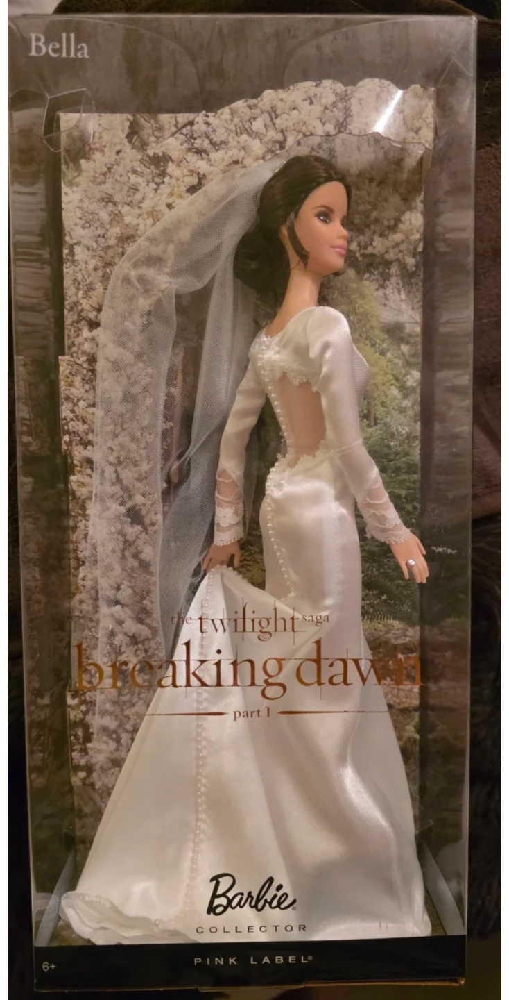 Barbie Collector The Twilight Saga Bella Doll