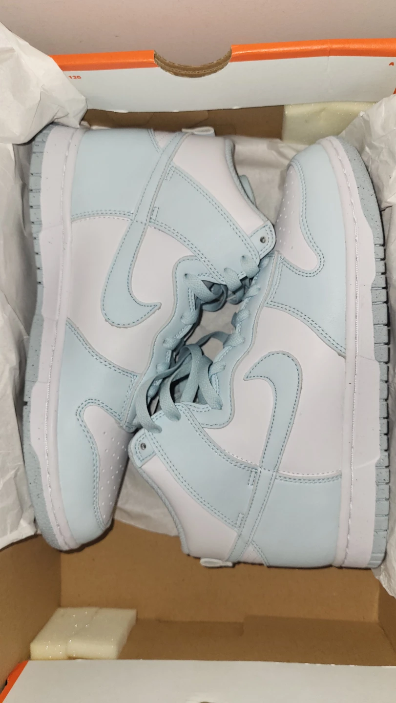 Nike Dunk High NN Sneakers - White/Glacier Blue