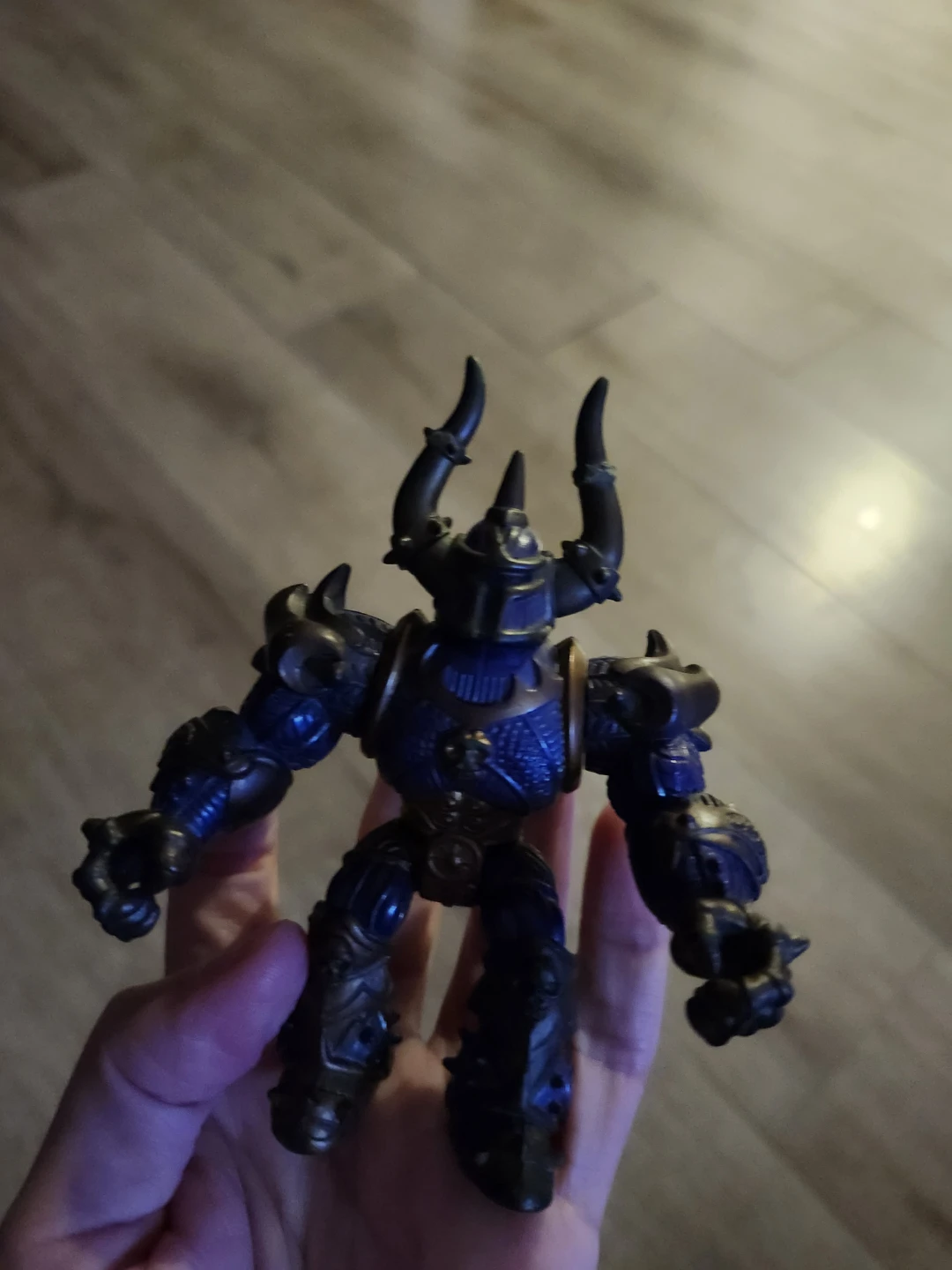 $5 figurine
