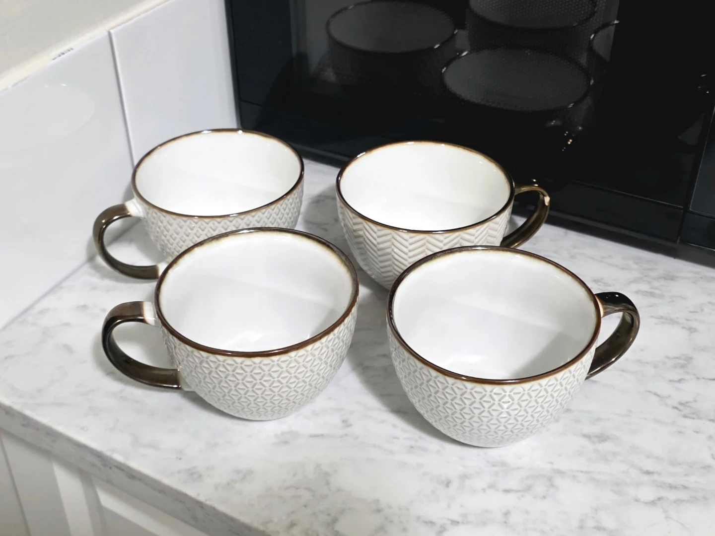 Set of 4 Ceramic Coffee Mugs