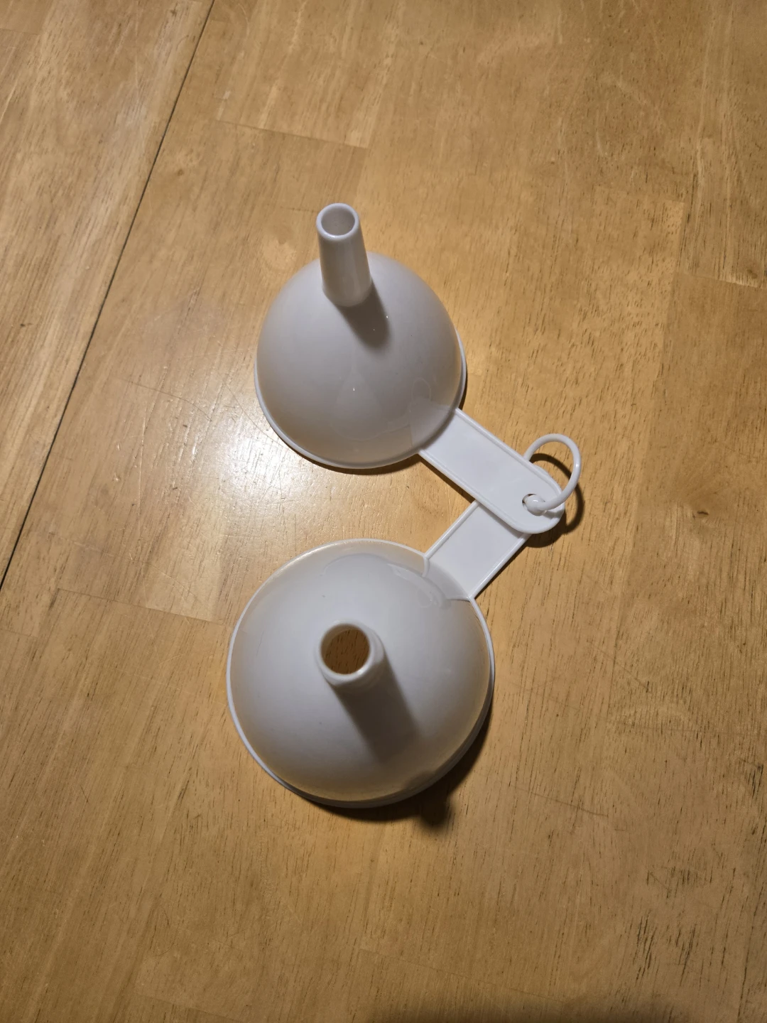 White Plastic Funnel Set - photo 3