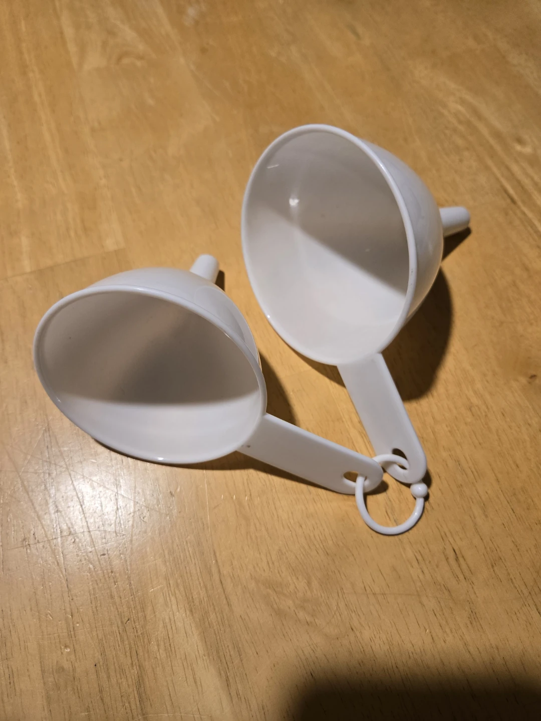 White Plastic Funnel Set - photo 4