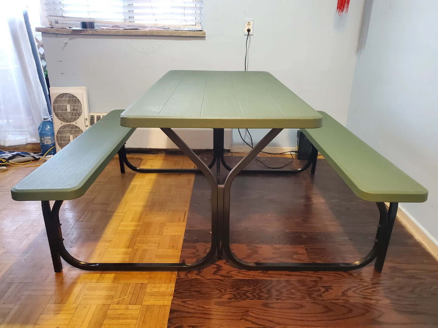 Picnic Table - photo 4