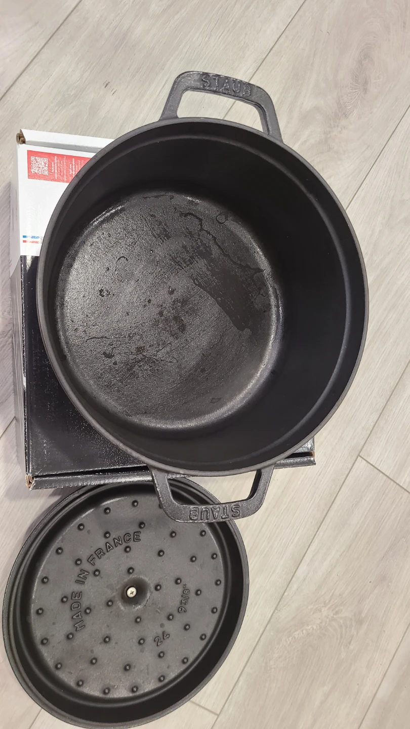 Staub Cast Iron Cocotte Dutch Oven 24cm - photo 2
